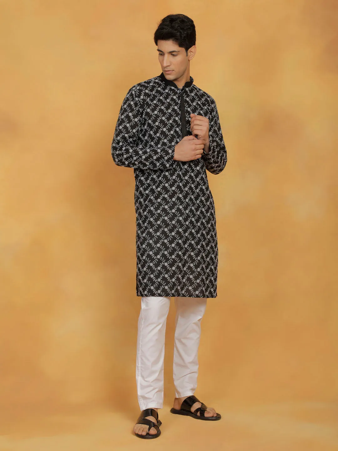 VASTRAMAY Black & White Cotton Kurta Set